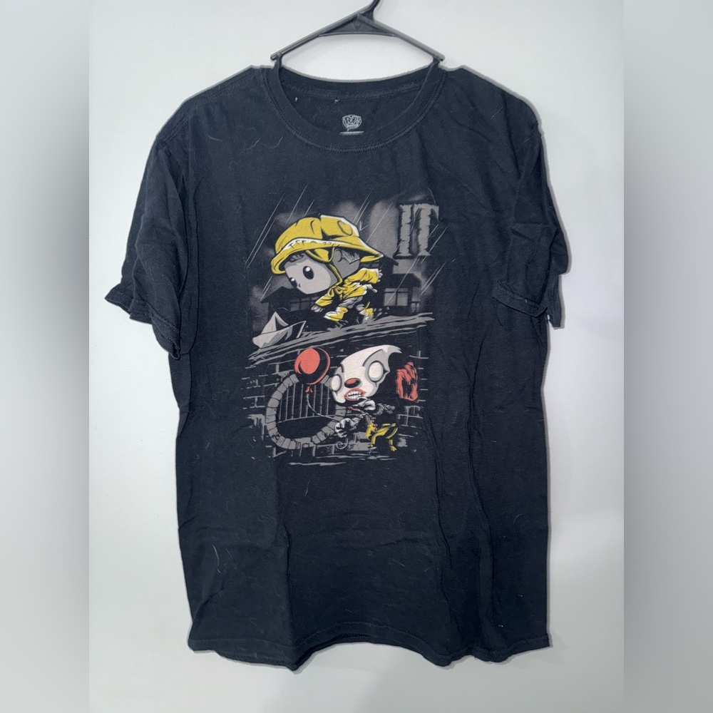 Men’s it pops shirts size large shirt